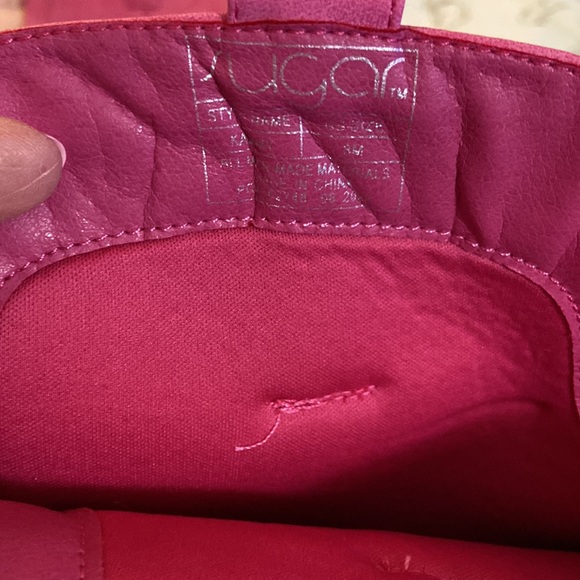 Hot Pink boots 🩷 - Picture 5 of 10